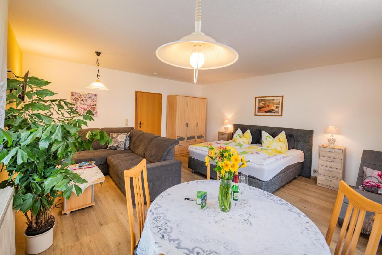 Gaestehaus Regina Ruhla Bagian luar foto