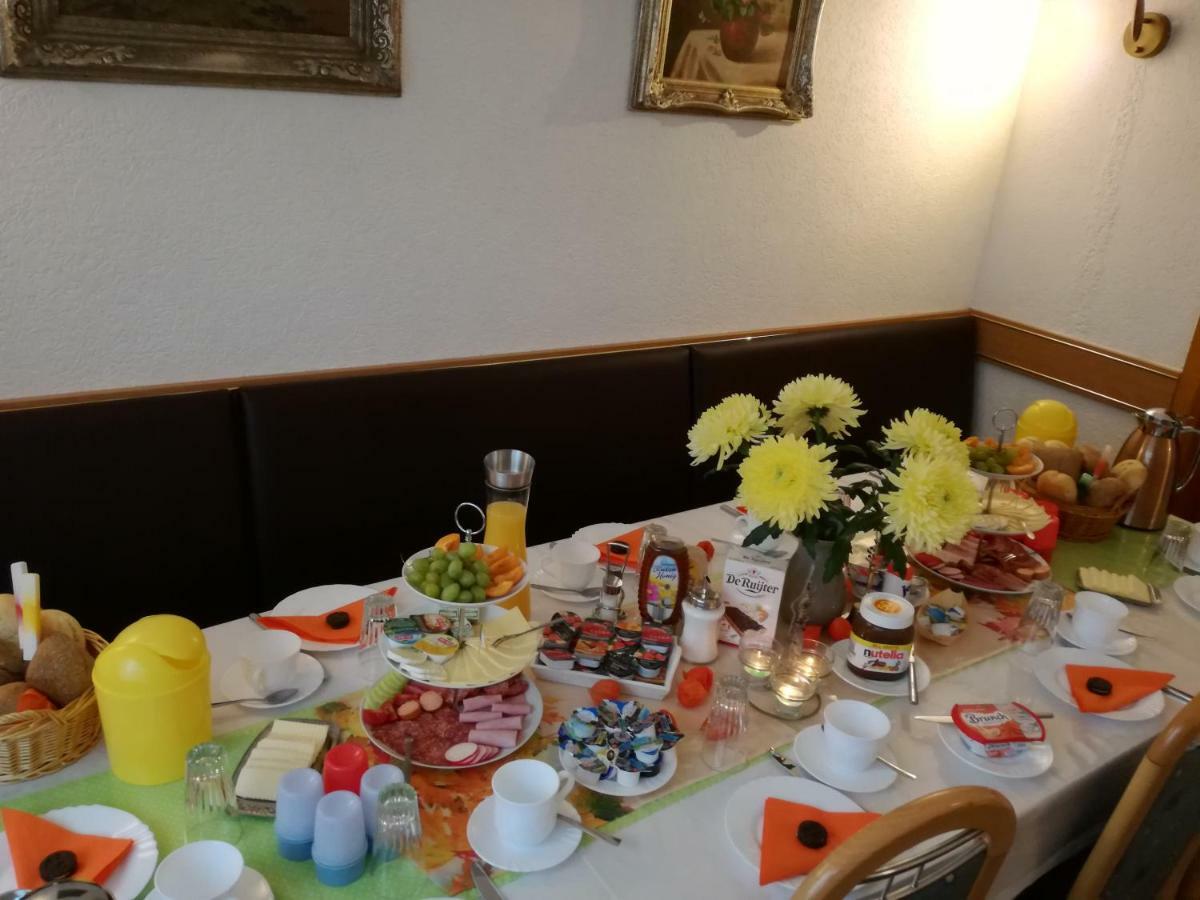 Gaestehaus Regina Ruhla Bagian luar foto